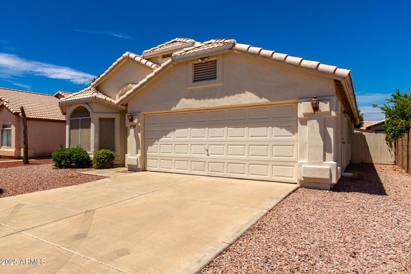 8332 Troy St, Peoria, AZ 85382