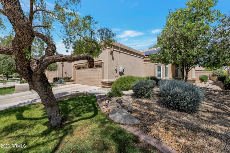 8332 W Taro Ln, Peoria, AZ 85382