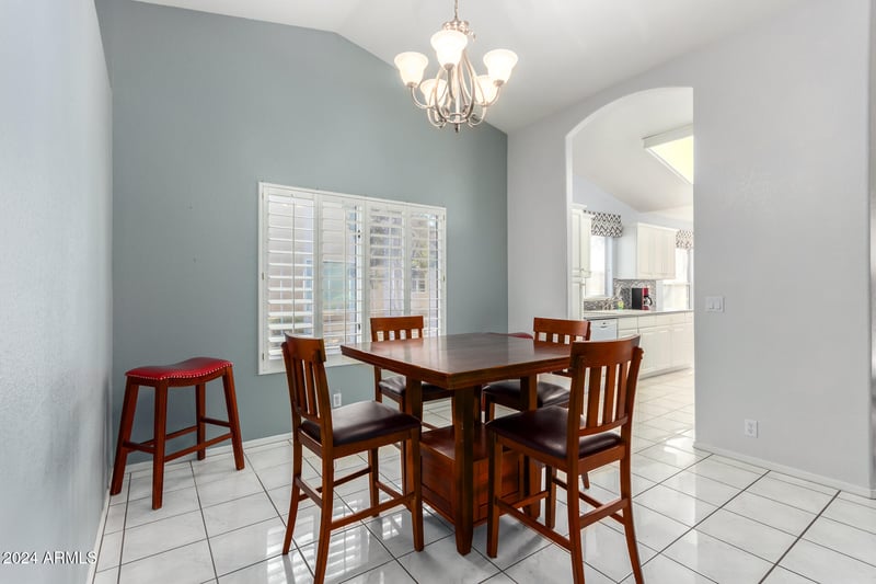 8333 Wescott Dr, Peoria, AZ 85382
