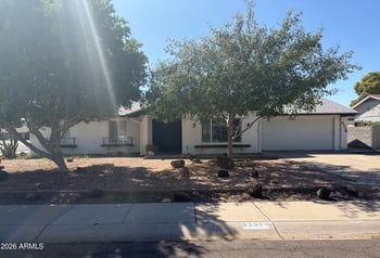 8334 N 57th Dr, Glendale, AZ 85302