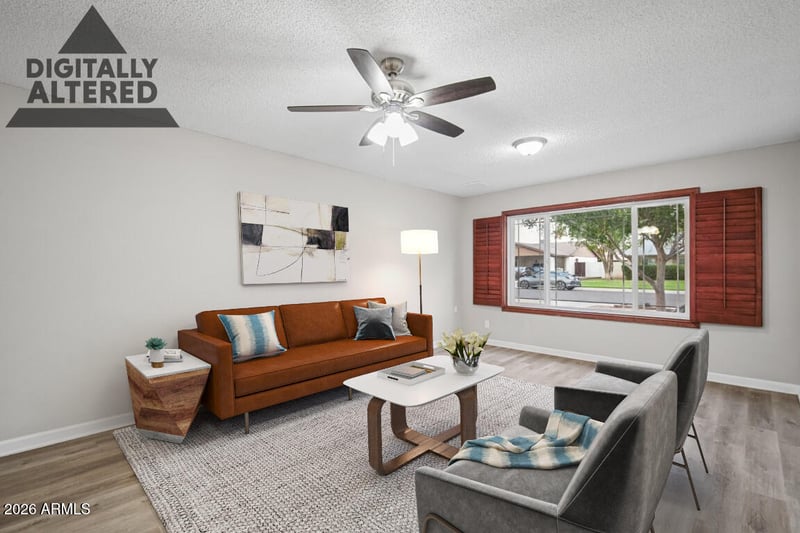 8334 N 57th Dr, Glendale, AZ 85302