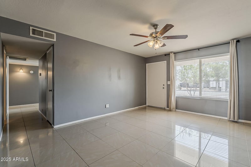 834 Julie Dr, Tempe, AZ 85283
