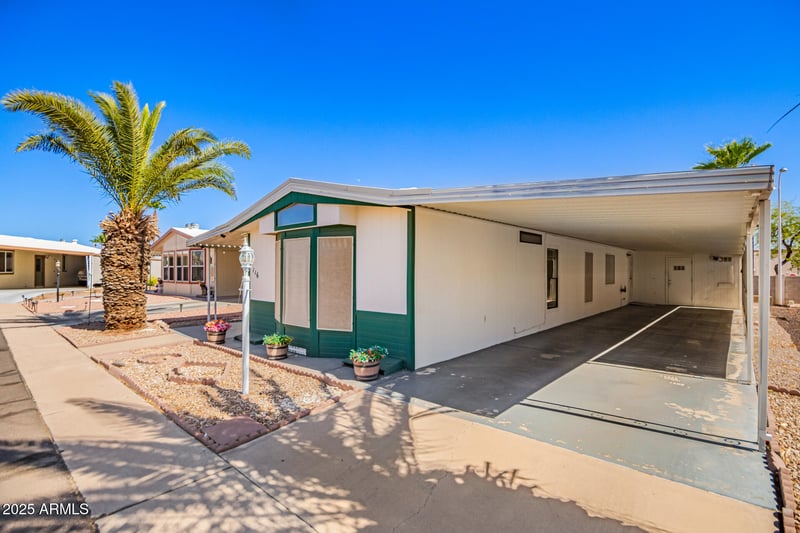 834 Meridian Rd #116, Apache Junction, AZ 85120