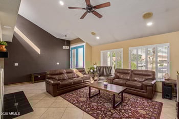 834 Oak Ct, Chandler, AZ 85226