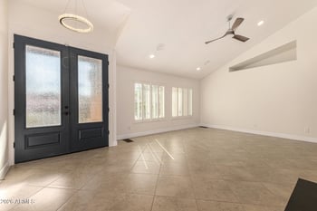 834 Oak Ct, Chandler, AZ 85226