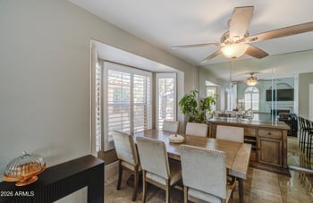 834 S Cancun Dr, Gilbert, AZ 85233