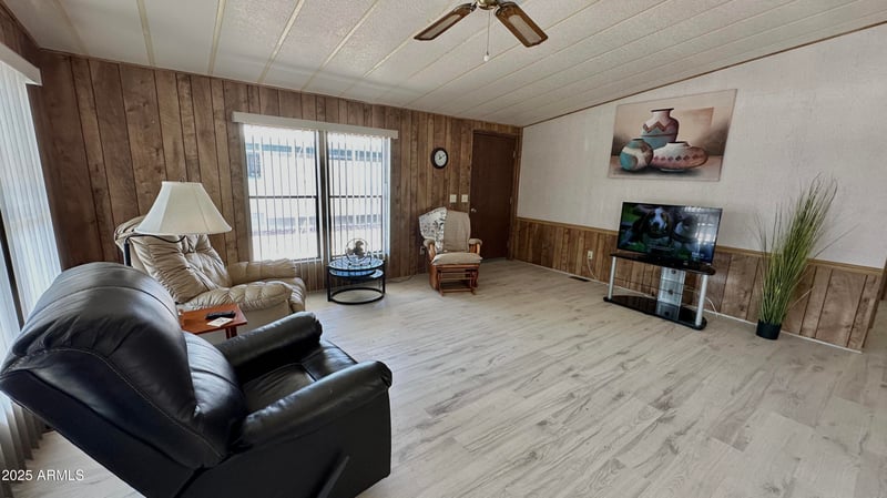 834 Meridian Rd #124, Apache Junction, AZ 85120