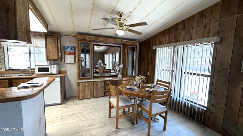 834 Meridian Rd #124, Apache Junction, AZ 85120