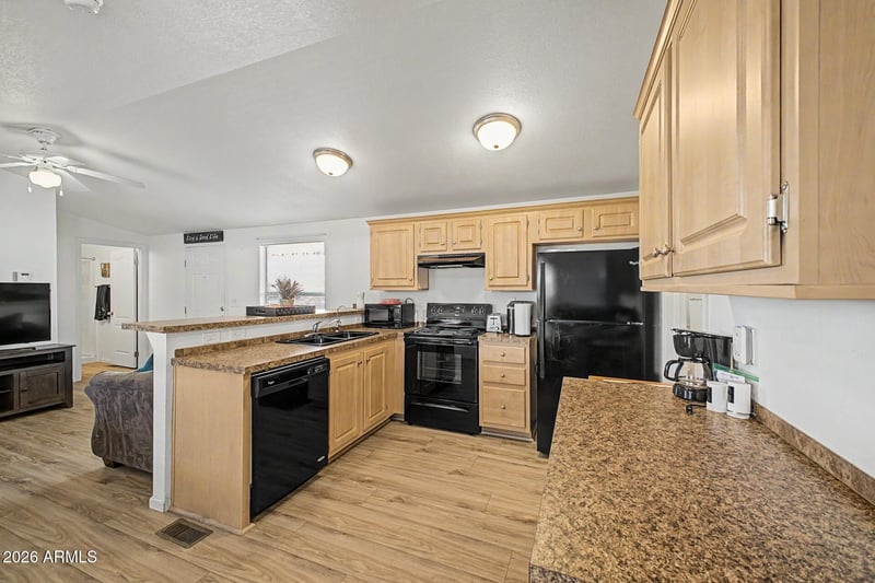 834 Meridian Rd #46, Apache Junction, AZ 85120