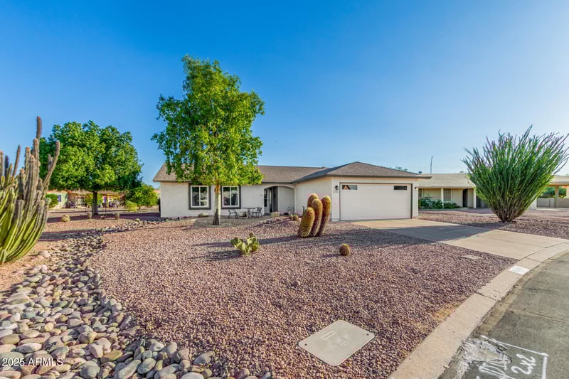 8340 Fay Ave, Mesa, AZ 85208