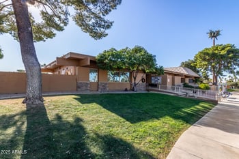 8340 Fay Ave, Mesa, AZ 85208