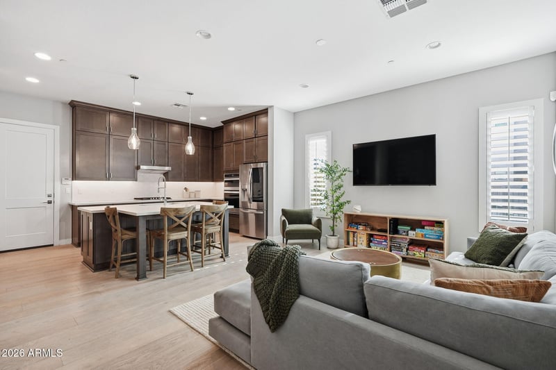 8340 Mcdonald Dr #1014, Scottsdale, AZ 85250