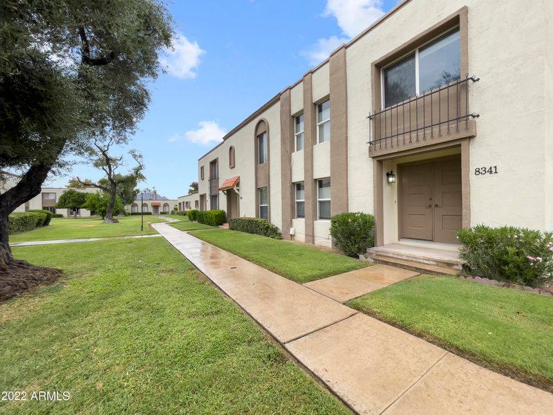 8341 E Vista Dr, Scottsdale, AZ 85250