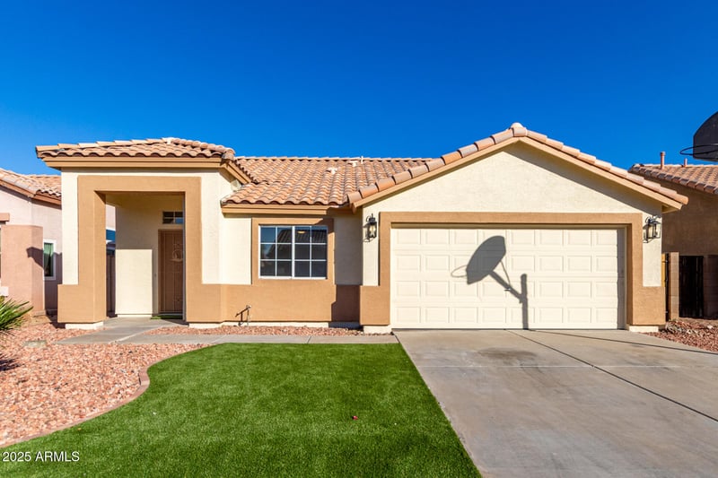 8342 Hubbell St, Phoenix, AZ 85037