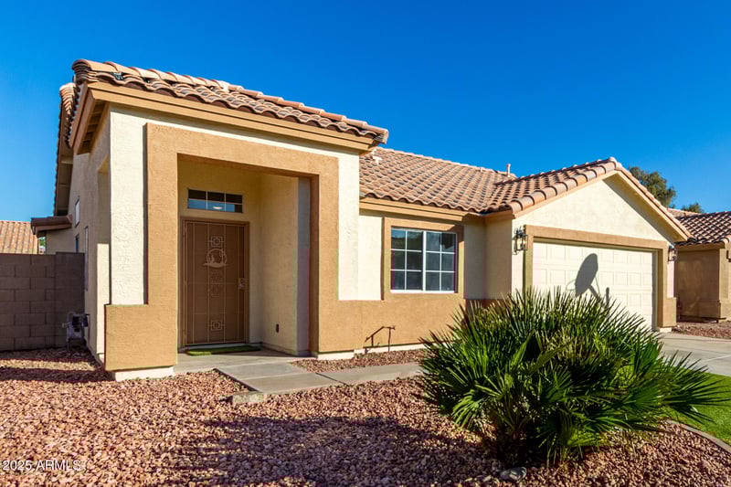 8342 Hubbell St, Phoenix, AZ 85037