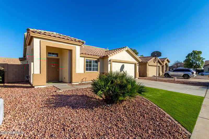 8342 Hubbell St, Phoenix, AZ 85037