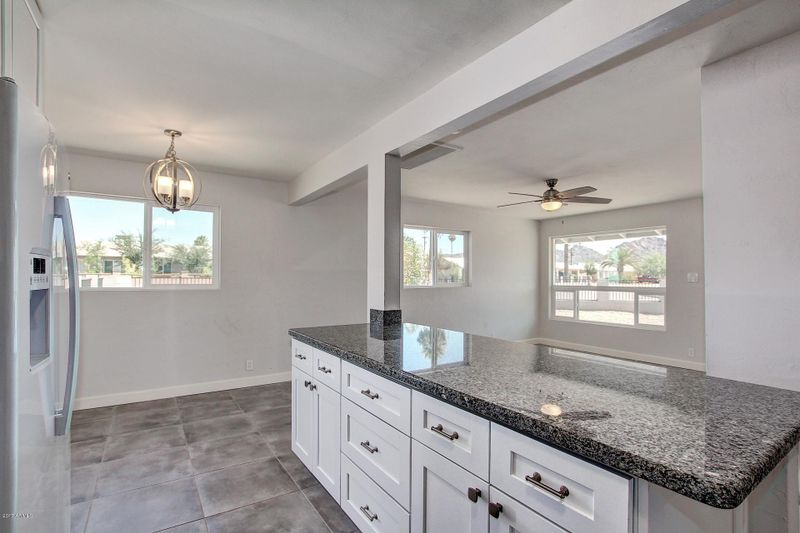 8342 N 8th St, Phoenix, AZ 85020