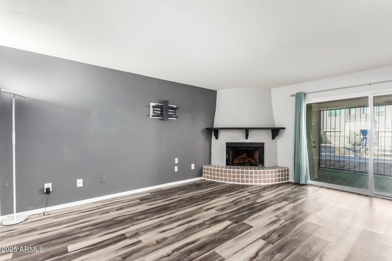 8344 21st Dr #I105, Phoenix, AZ 85021