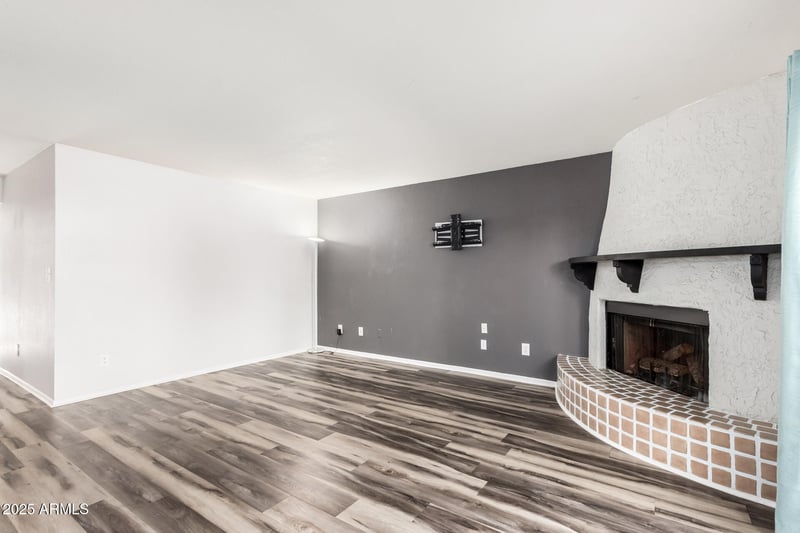 8344 21st Dr #I105, Phoenix, AZ 85021