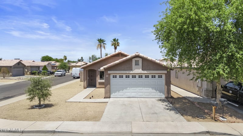 8344 Highland Ave, Phoenix, AZ 85037