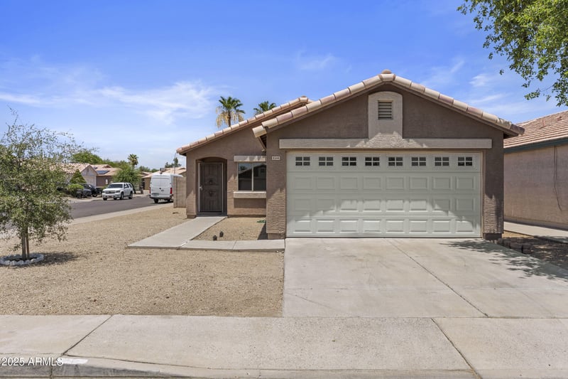 8344 Highland Ave, Phoenix, AZ 85037