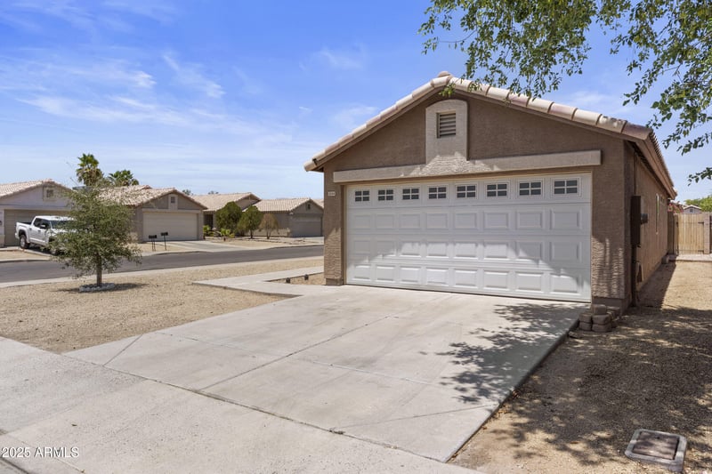 8344 Highland Ave, Phoenix, AZ 85037