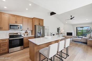8344 N 21st Dr #I211, Phoenix, AZ 85021
