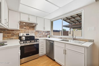 8345 E Rose Ln, Scottsdale, AZ 85250