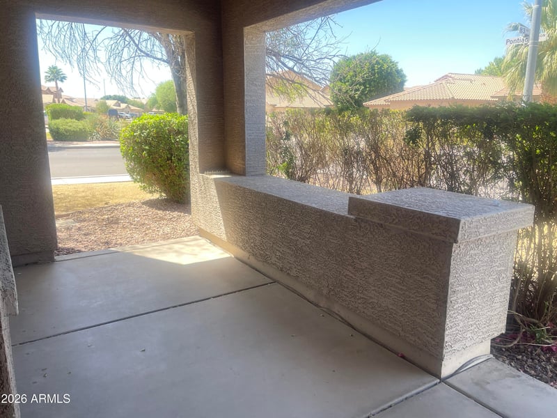 8345 Pontiac Dr, Peoria, AZ 85382