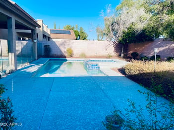 8345 Pontiac Dr, Peoria, AZ 85382