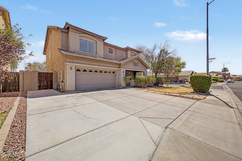8345 Pontiac Dr, Peoria, AZ 85382