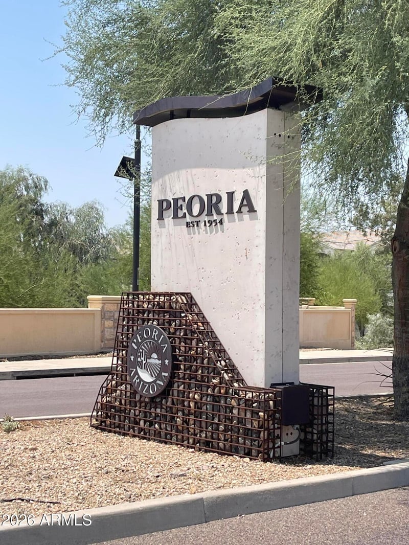 8345 W Pontiac Dr, Peoria, AZ 85382
