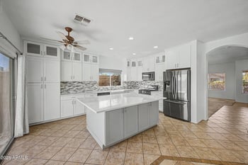 8345 W Pontiac Dr, Peoria, AZ 85382
