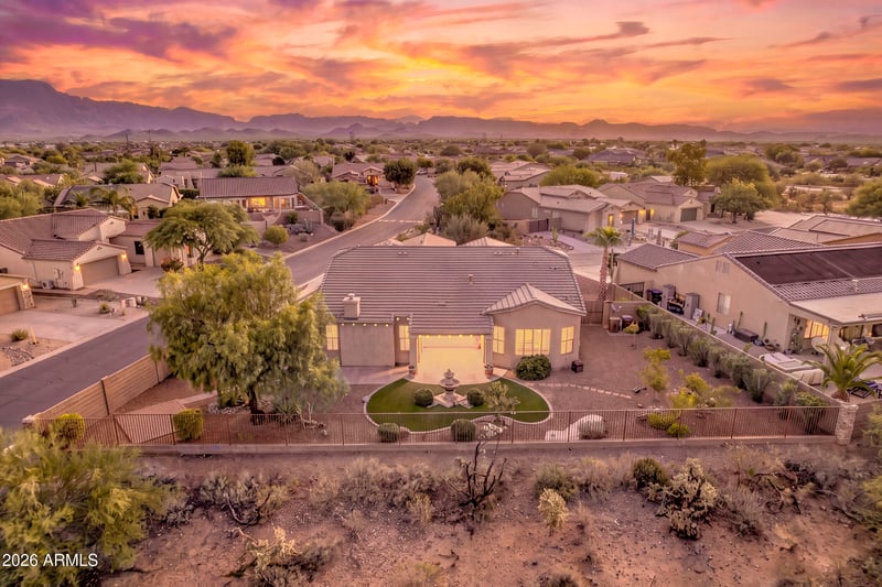 8348 S Lucky Seven Ct, Gold Canyon, AZ 85118