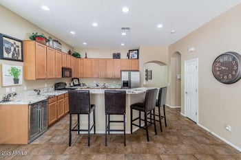 8349 Andrea Dr, Peoria, AZ 85383