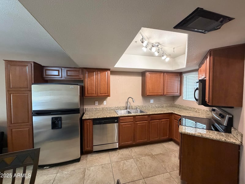 835 Granite Reef Rd #34, Scottsdale, AZ 85257