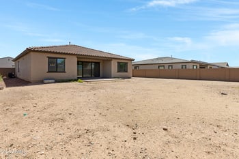 8350 Carole Ln, Glendale, AZ 85305