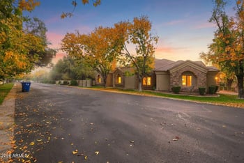 8351 Homestead Ln, Tempe, AZ 85284