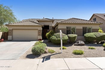 8351 Rosewood Ln, Peoria, AZ 85383