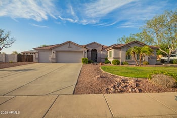 8352 San Juan Ave, Glendale, AZ 85305