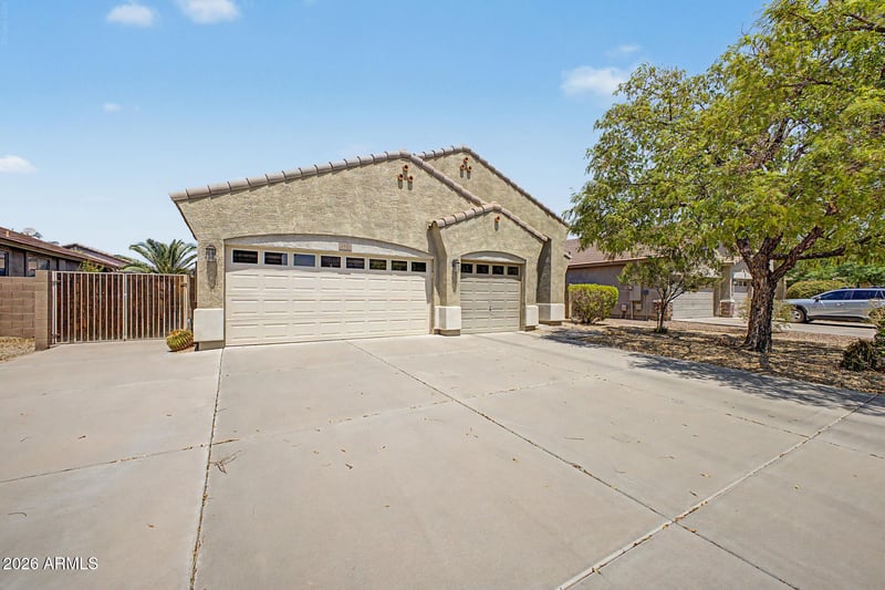 8352 W Vogel Ave, Peoria, AZ 85345