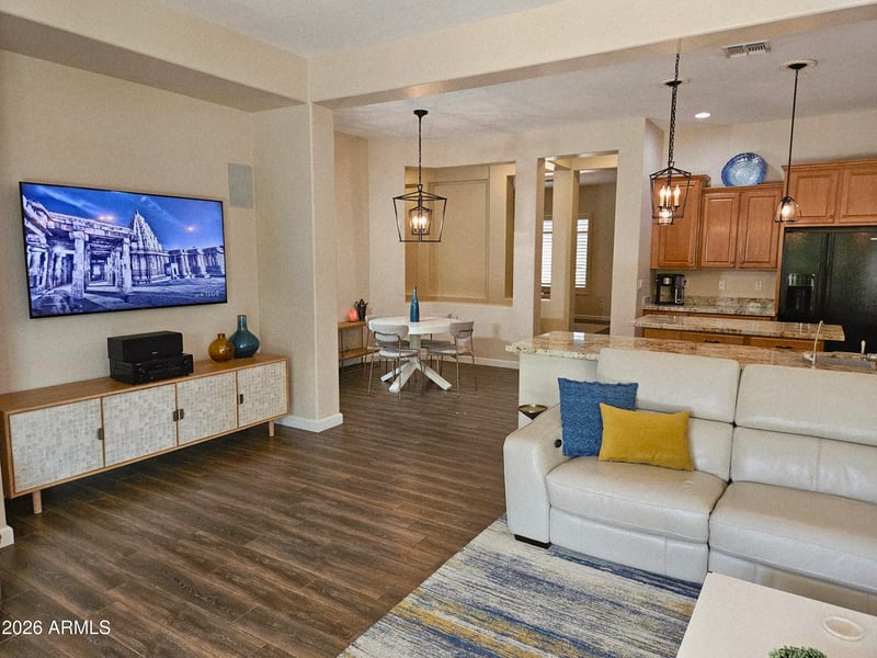 8357 Staghorn Rd, Peoria, AZ 85383