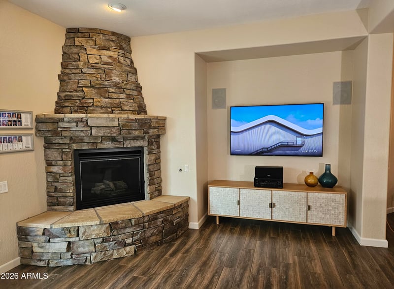 8357 Staghorn Rd, Peoria, AZ 85383