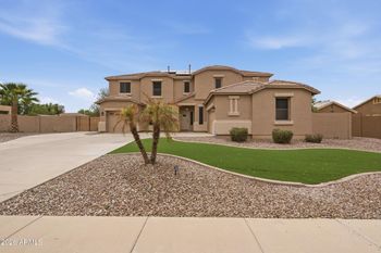 8357 W San Miguel Ave, Glendale, AZ 85305