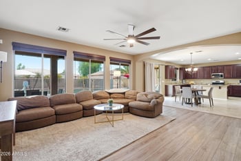 8357 W San Miguel Ave, Glendale, AZ 85305