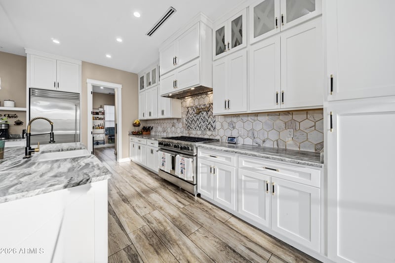 8358 Oregon Ave, Glendale, AZ 85305