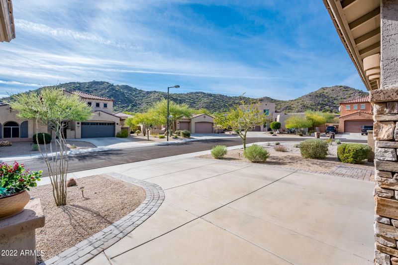 8358 W Remuda Dr, Peoria, AZ 85383