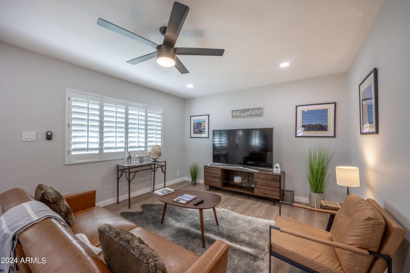 836 E Maryland Ave, Phoenix, AZ 85014