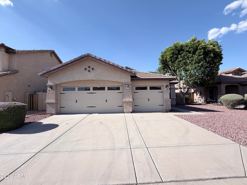 8360 W Pontiac Dr, Peoria, AZ 85382
