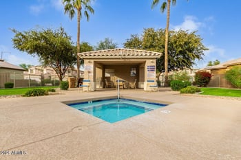 8361 Salter Dr, Peoria, AZ 85382